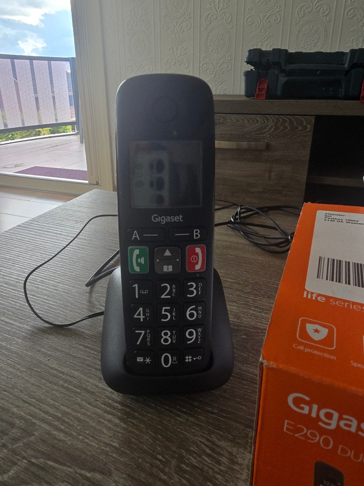 Gigaset E290 Duo draadloze huistelefoon met grote toetsen, Ophalen of Verzenden, Zo goed als nieuw, 2 handsets, Stralingsarm