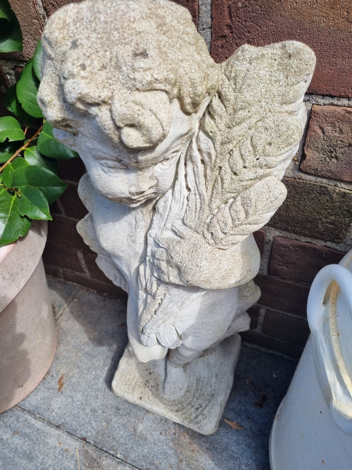 Tuinbeeld van een engel - Beton/Steen, Tuin en Terras, Tuinbeelden, Ophalen of Verzenden