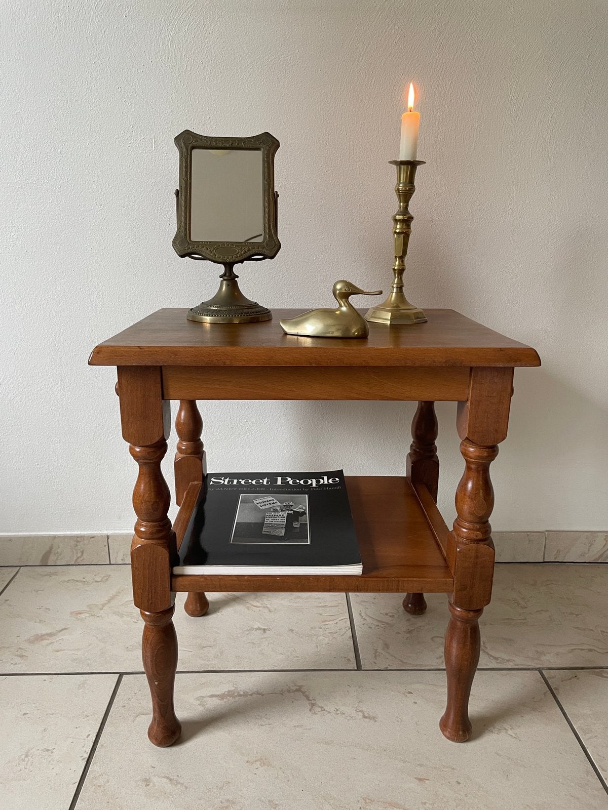 Vintage tafeltje, Ophalen