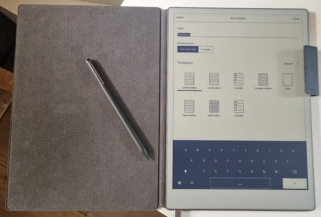 Remarkable 2 E-ink tablet met Marker Plus en Folio, Multi-touch, Ophalen of Verzenden, Zo goed als nieuw, Draadloos