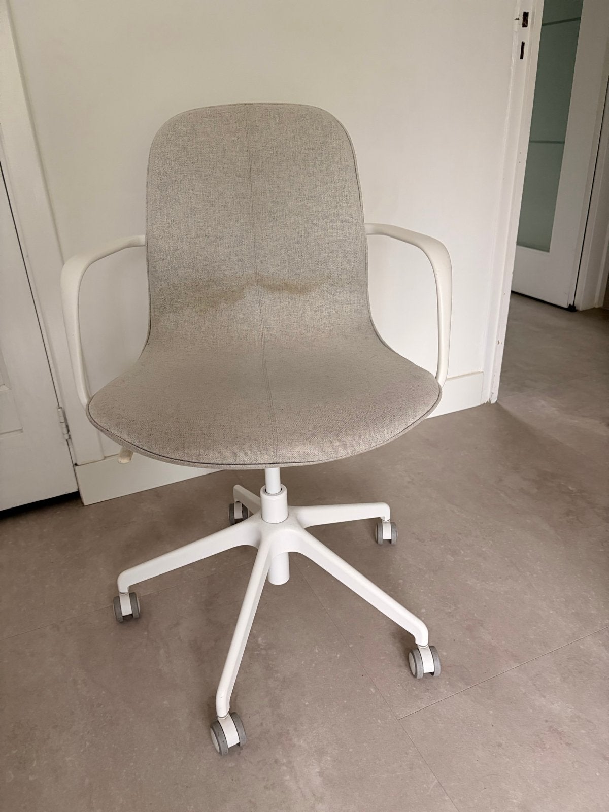 IKEA Gebruikte bureaustoel met wielen - Beige/Wit, Ophalen, Gebruikt, Beige, Bureaustoel
