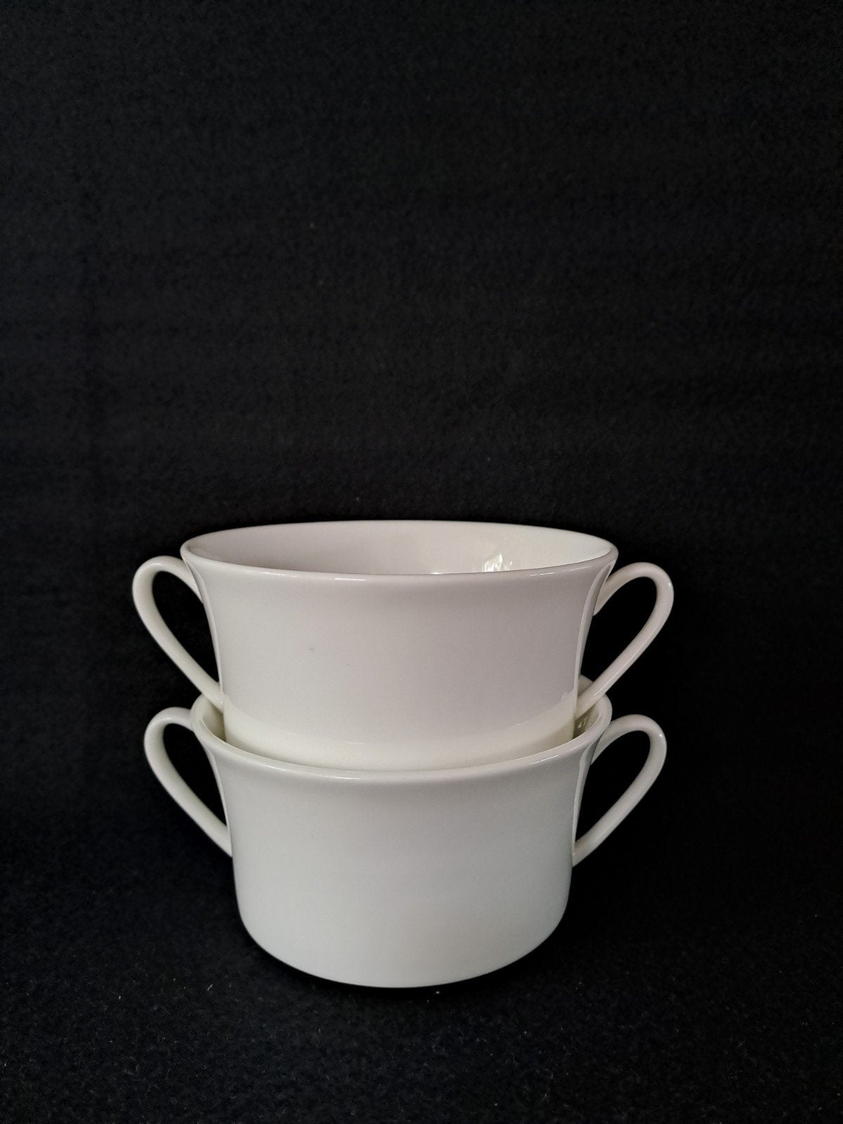 2 Witte porseleinen soepkommen, Rosenthal Jade, Klassiek, Ophalen of Verzenden, Zo goed als nieuw, Kom(men)
