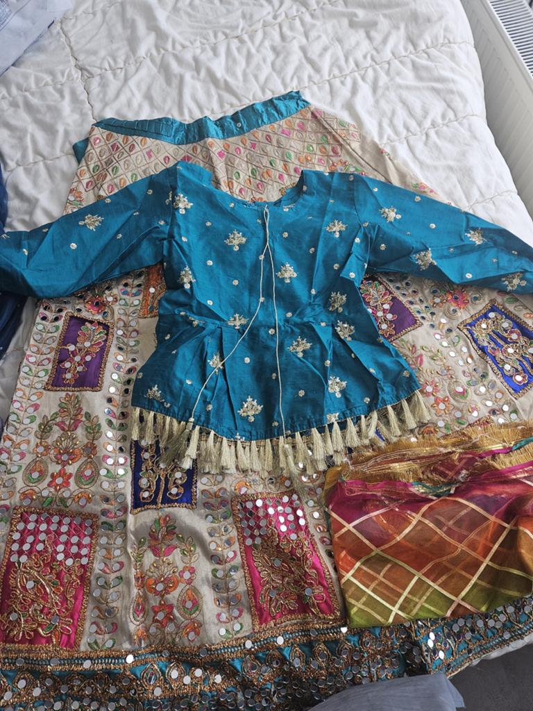 Prachtige Mehndi Jurk - Eenmaal Gedragen, Maat 38/40 (M), Overige typen, Overige kleuren, Ophalen of Verzenden