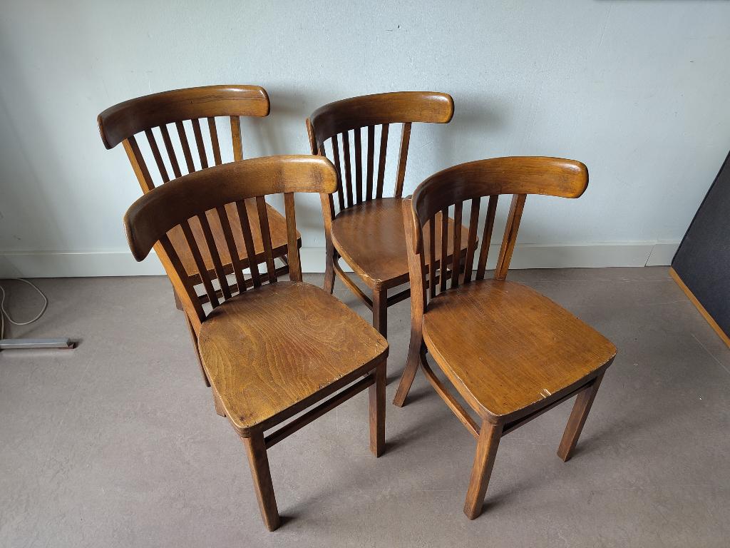 4 x gebogen houten bistro stoelen, Ophalen
