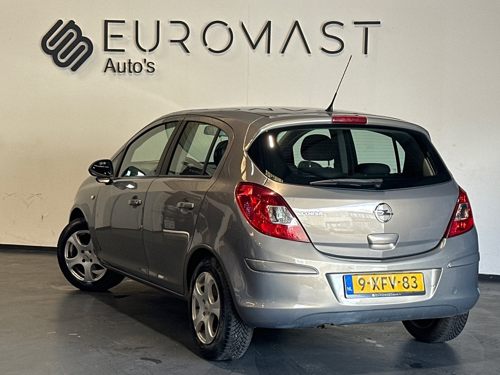 Opel Corsa 1.2-16V Anniversary Edition Airco | Nieuw Apk |Cr, Auto's, Voorwielaandrijving, Euro 5, Gebruikt, 4 cilinders