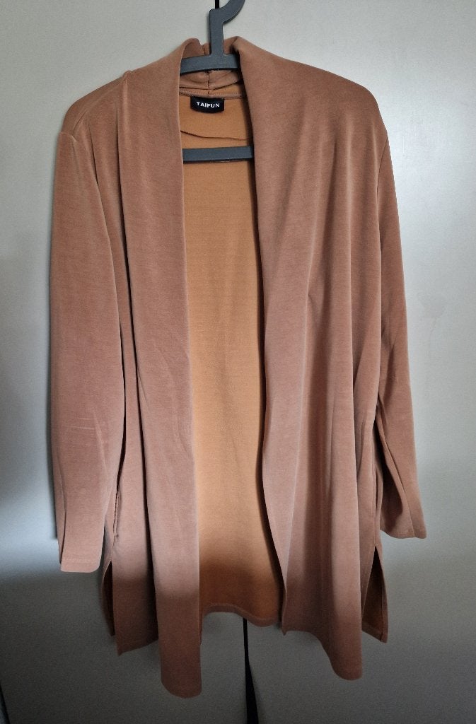 Taifun vest maat 44, Kleding | Dames, Grote Maten, Bruin, Verzenden, Trui of Vest, Nieuw