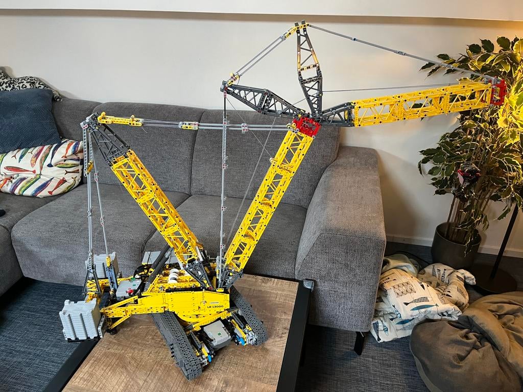Lego Technic Liebherr LR13000 kraan, Hobby en Vrije tijd, Modelbouw | Radiografisch | Overige, Ophalen, Zo goed als nieuw