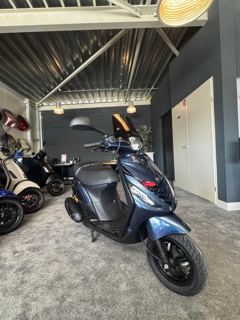 Piaggio Zip 50s | Full option | Brom | Malossi | Garantie, Ophalen, Maximaal 45 km/u, Zip, Zo goed als nieuw
