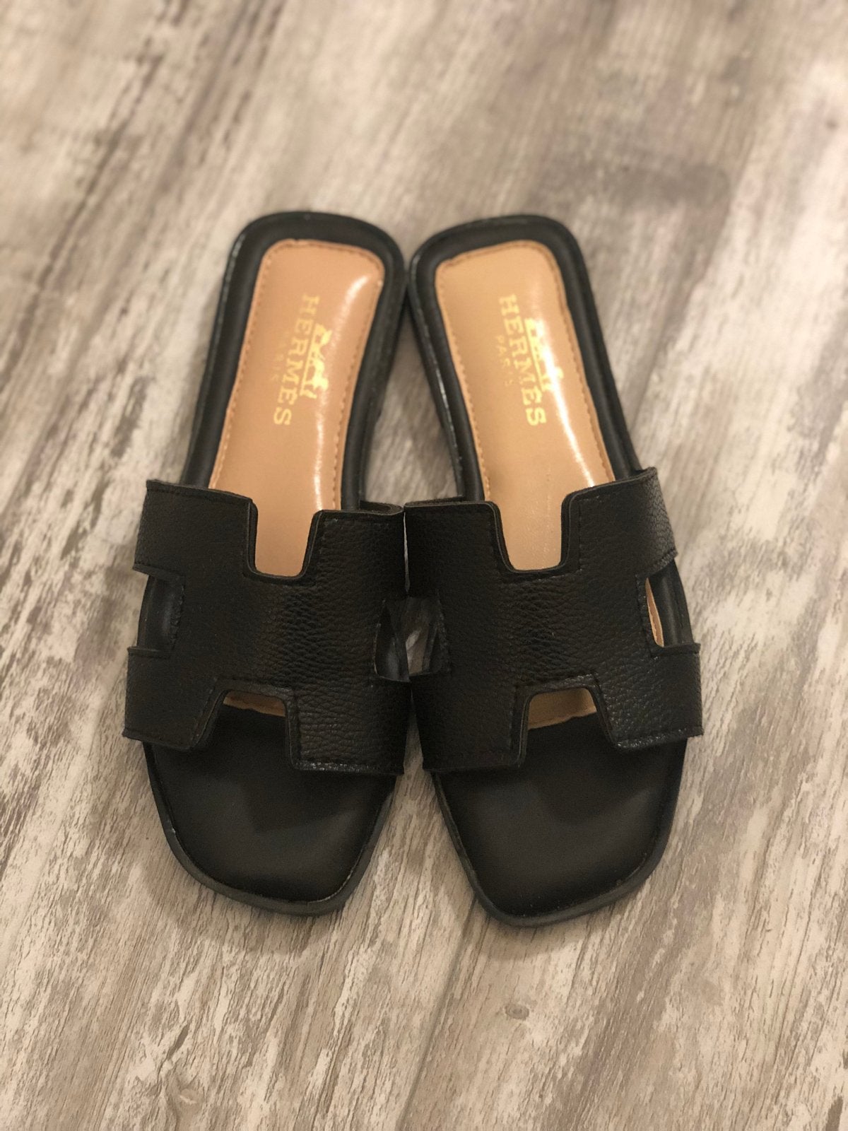 Slippers maat 36, Kleding | Dames, Schoenen, Slippers, Zwart, Nieuw, Ophalen of Verzenden