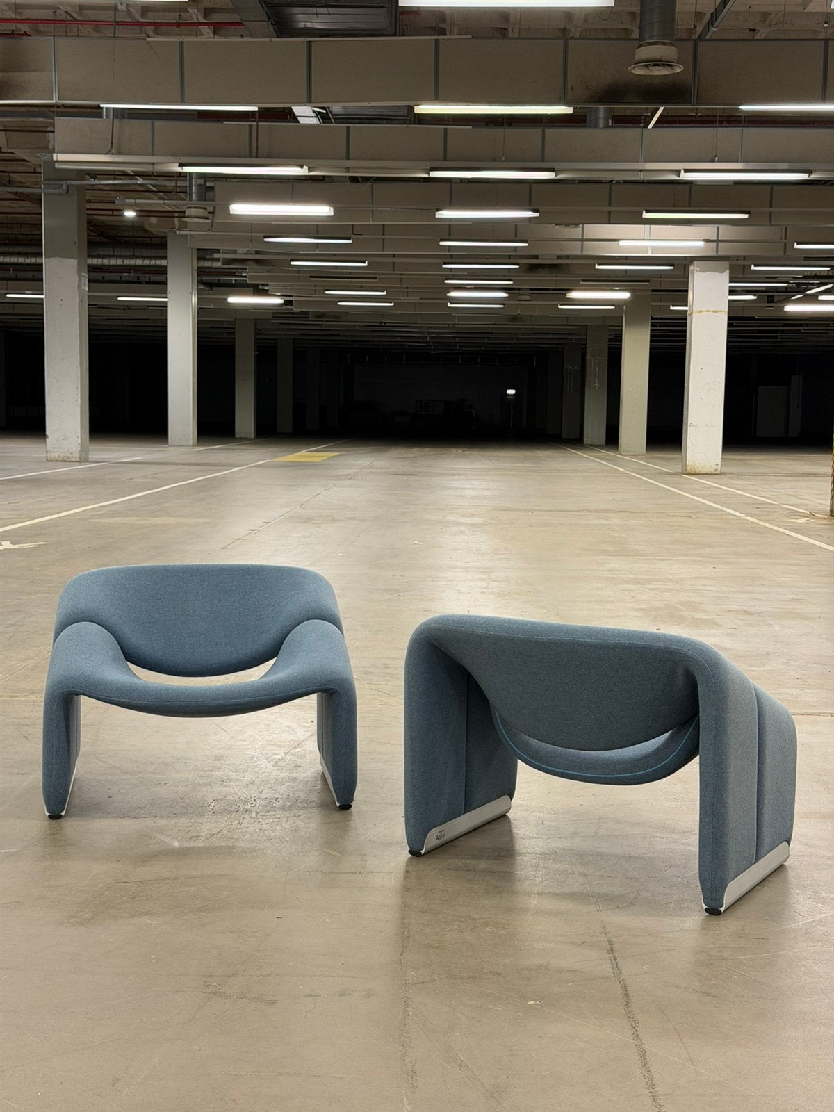 Artifort Groovy Chair by Pierre Paulin (2X) I NIEUWSTAAT, Huis en Inrichting, Fauteuils, Fauteuil Design Fauteuil Lounge Chair Designstoel