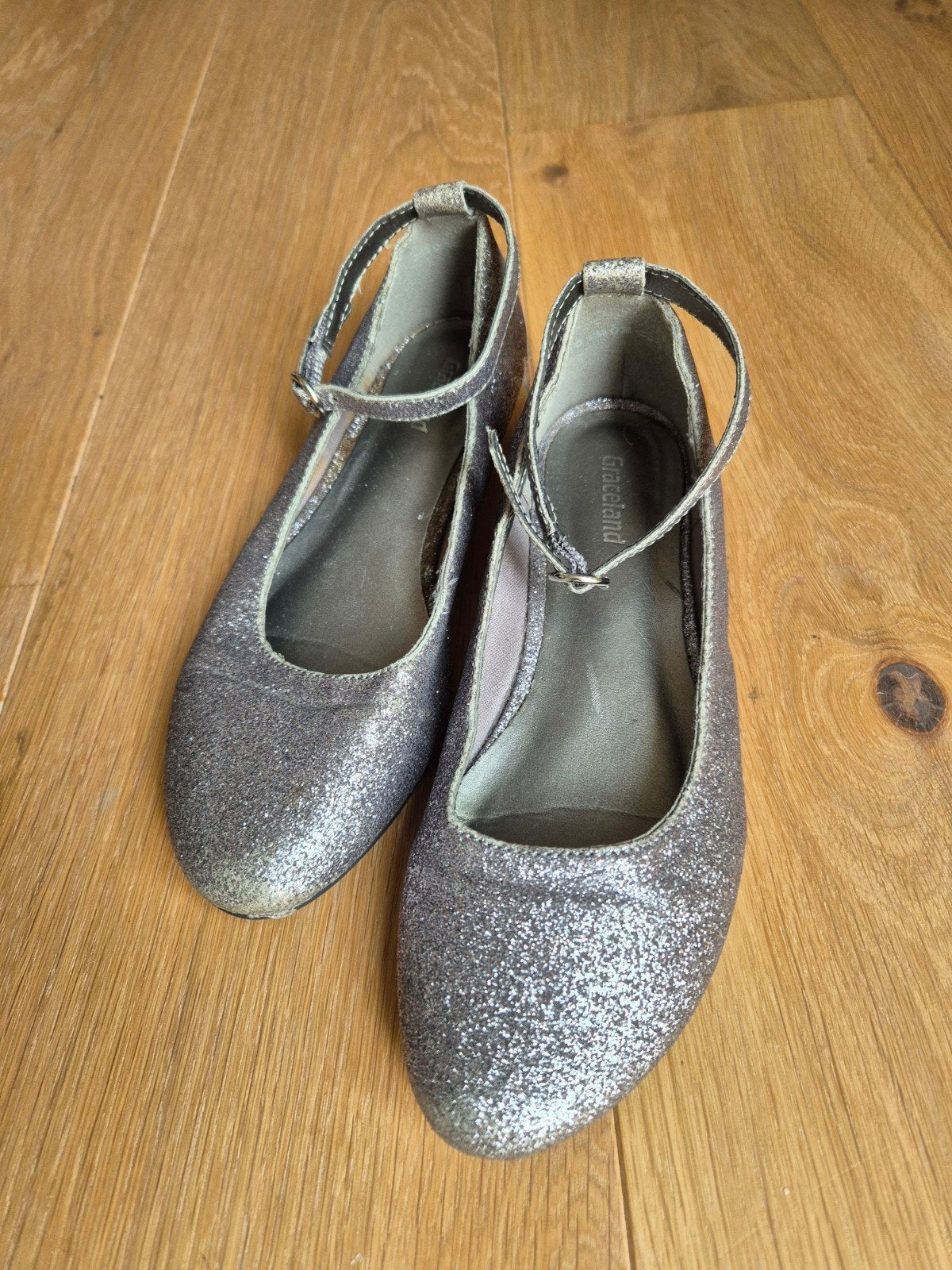 Feest schoentjes glitter zilver met klein hakje, Ophalen, Gebruikt, Meisje, Schoenen