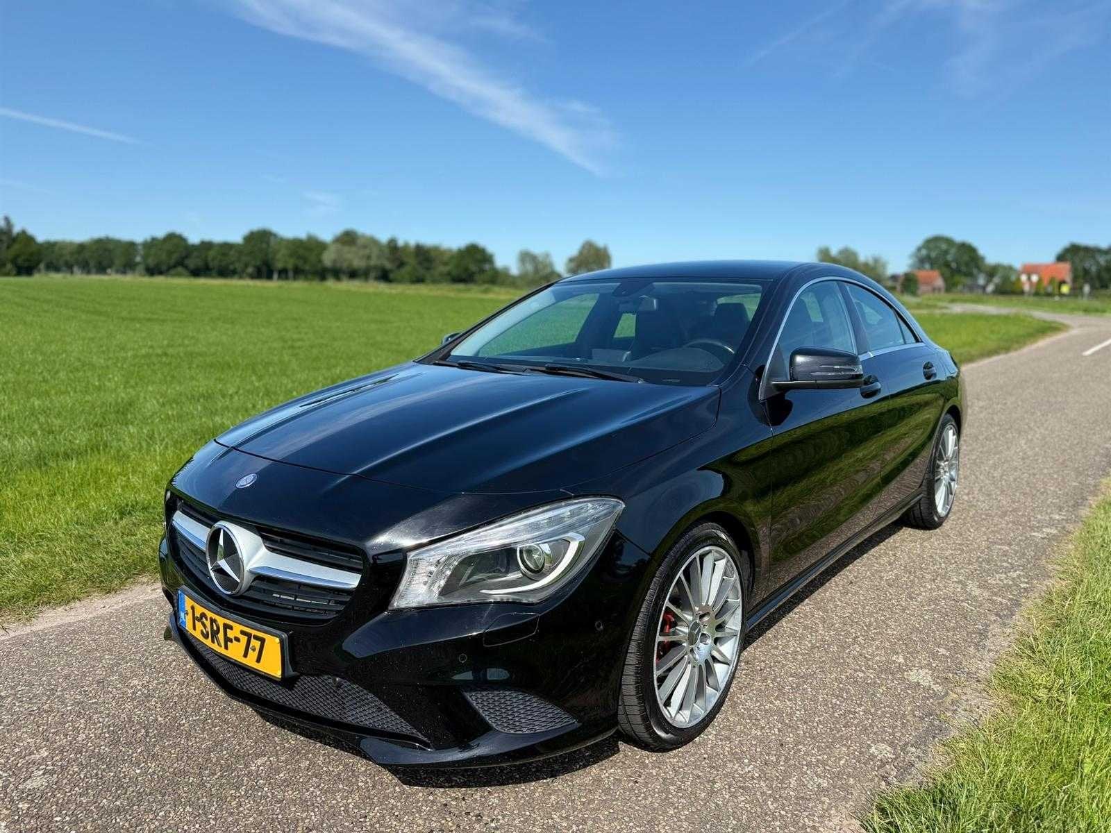 Mercedes-Benz - 2013 - CLA-klasse - 180 BlueEFF. Edition - 1, Auto's, Voorwielaandrijving, CLA, Gebruikt, Euro 6