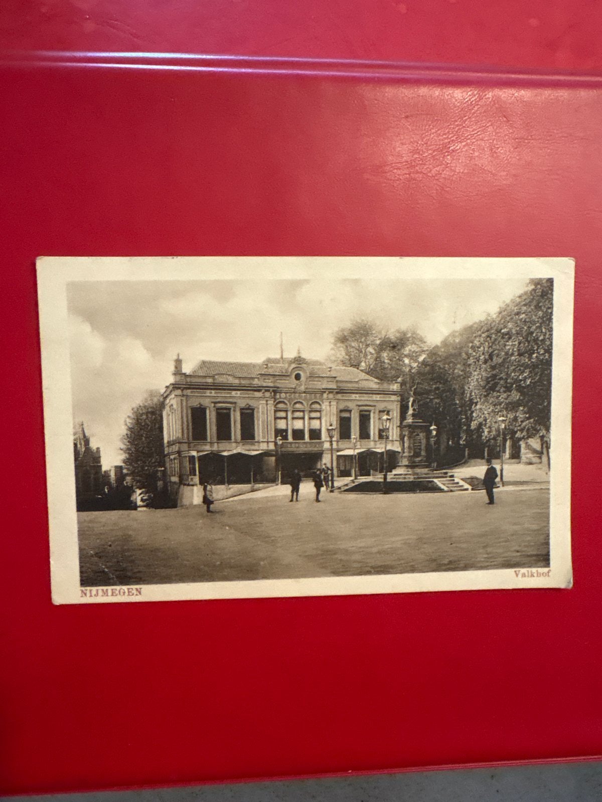 Oude ansichtkaart Nijmegen Valkhof 1935, Ophalen of Verzenden, 1920 tot 1940, Gelopen, Gelderland