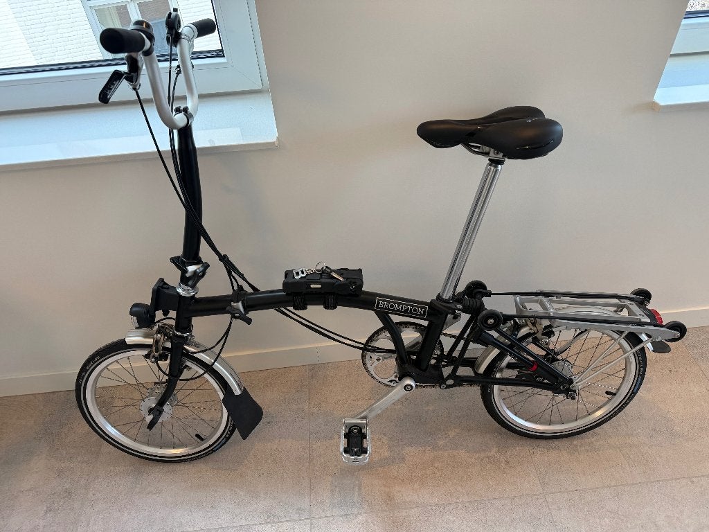 Brompton vouwfiets, Fietsen en Brommers, Fietsen | Vouwfietsen, Ophalen, Brompton, Velgrem, 16 tot 18 inch