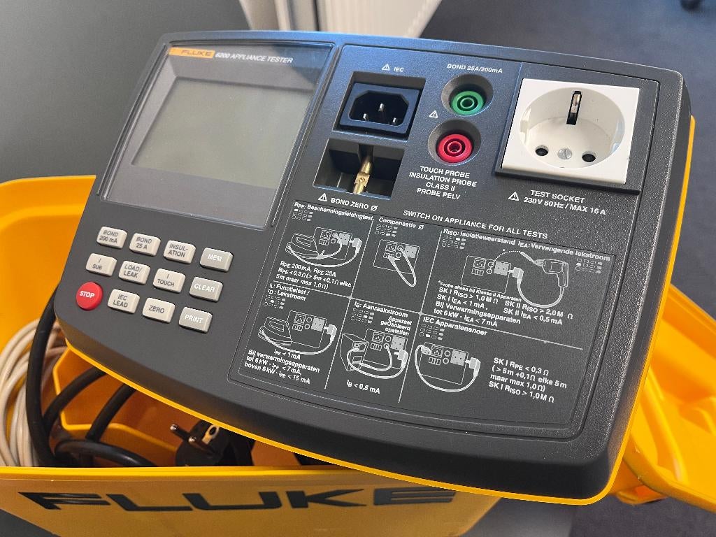Fluke 6200 Gereedschap- en apparatentester, Doe-het-zelf en Verbouw, Meetapparatuur, Ophalen of Verzenden, Zo goed als nieuw, Multimeter