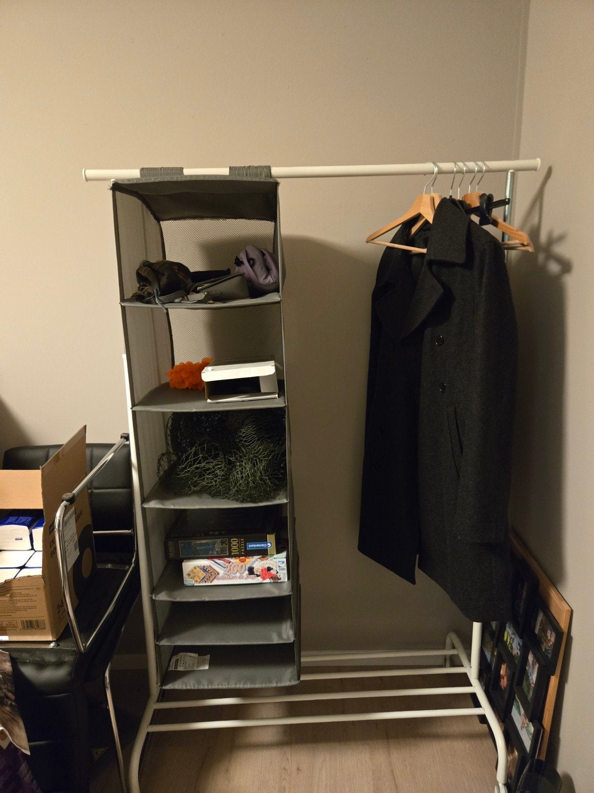 IKEA RIGGA Kledingrek met Opbergvakken, Huis en Inrichting, Ophalen