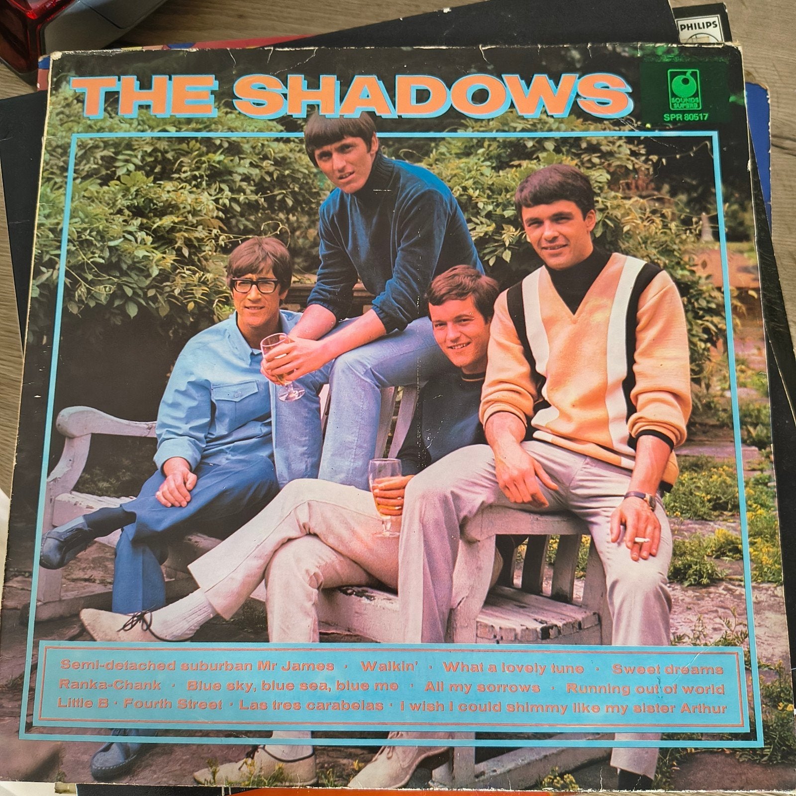 The Shadows, Ophalen of Verzenden