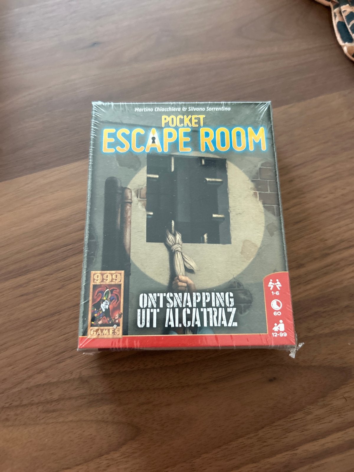 Pocket Escape Room: Ontsnapping uit Alcatraz (Nieuw), Een of twee spelers, Ophalen of Verzenden, Nieuw, Reisspel