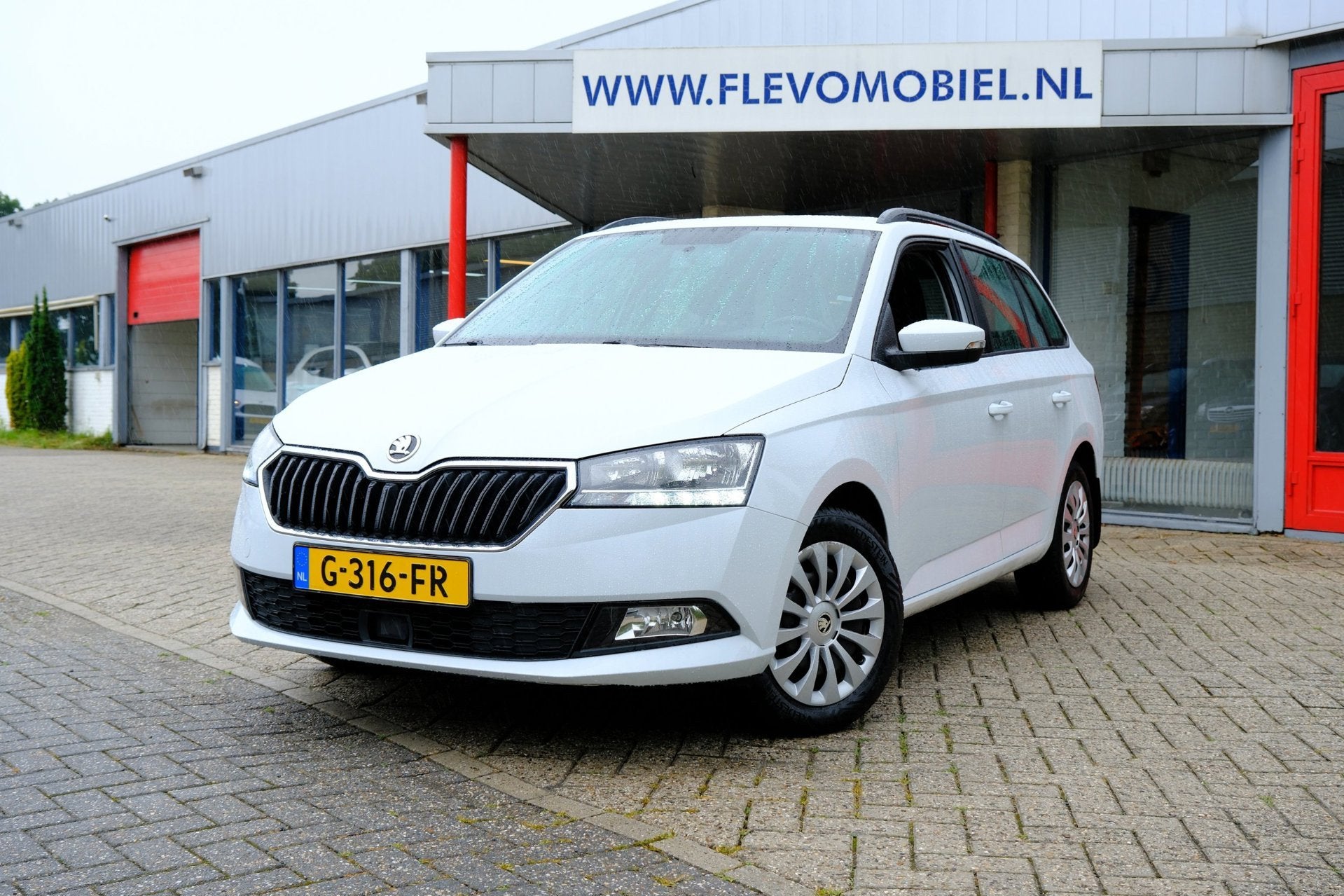 Skoda Fabia Combi 1.0 TSI Ambition Navi|CarPlay|Airco, Stof, Euro 6, 95 pk, 1036 kg