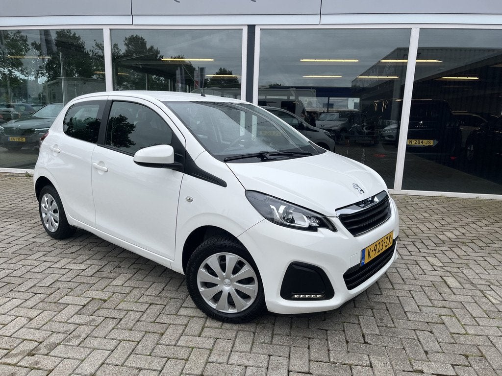 Peugeot 108 1.0 e-VTi Active Airco / BT (bj 2021), Auto's, Peugeot, Voorwielaandrijving, Gebruikt, Euro 6, 4 stoelen