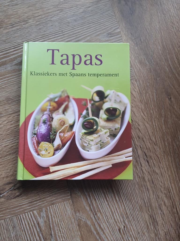 Zgan boek tapas, Ophalen, Zo goed als nieuw