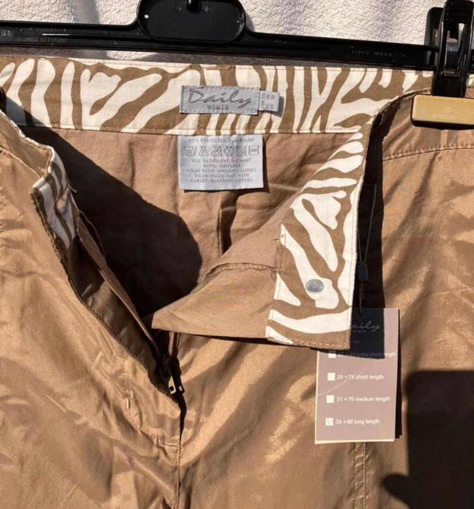Golfbroek, lang,  kleur beige, maat 44 NIEUW!, Ophalen of Verzenden, Nieuw, Kleding