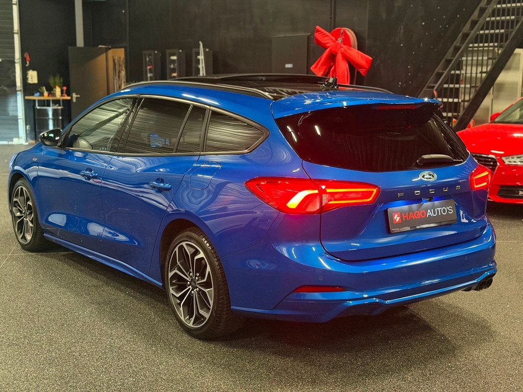 Ford Focus Wagon 1.5 EcoBoost ST-Line LED/NAVI/CRUISE/CARPLA, Stof, Gebruikt, Euro 6, Blauw