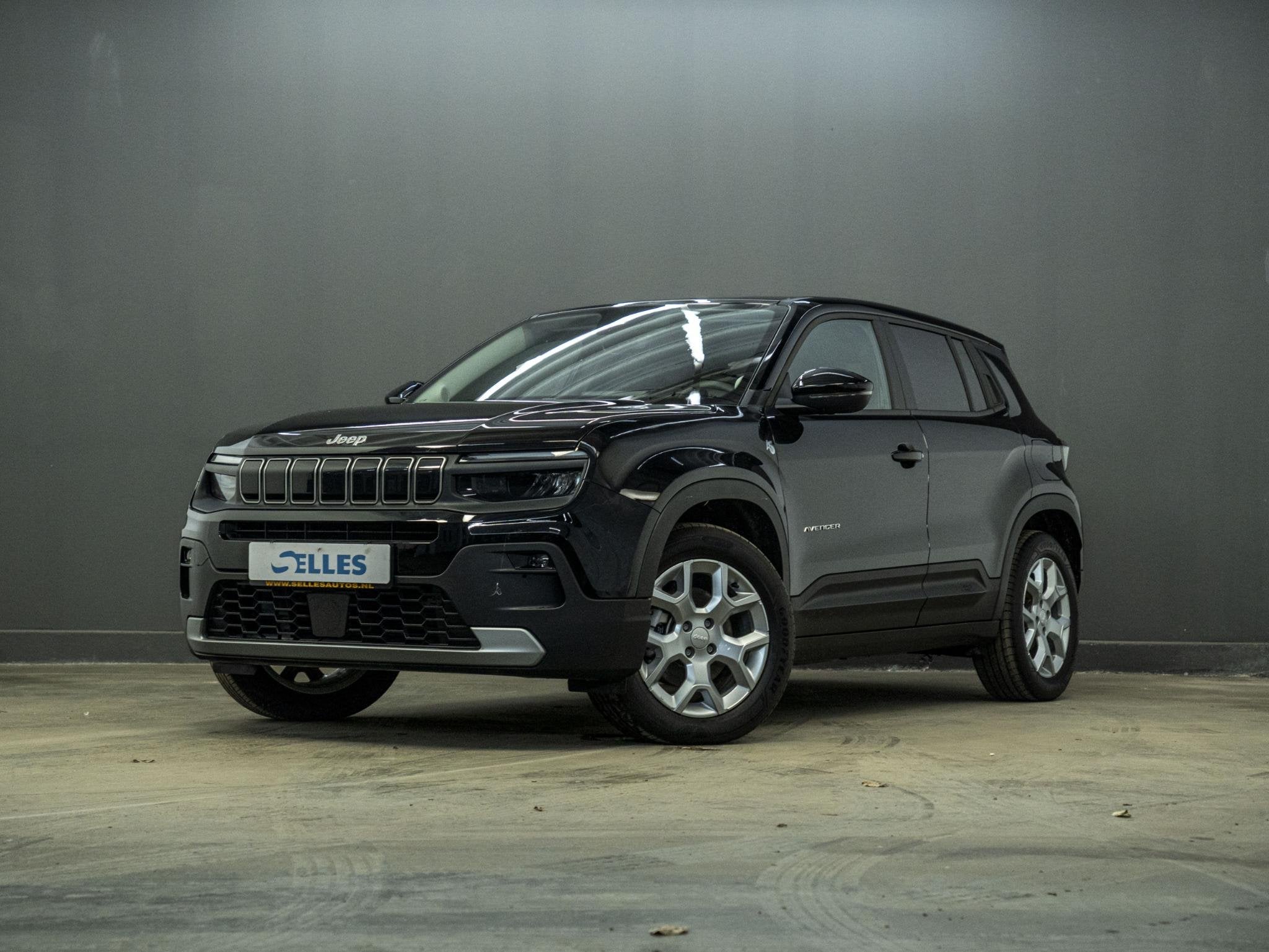 Jeep Avenger Altitude 54 kWh | SOH 97% | Camera, Auto's, Gebruikt, Leder en Stof, SUV of Terreinwagen, Avenger