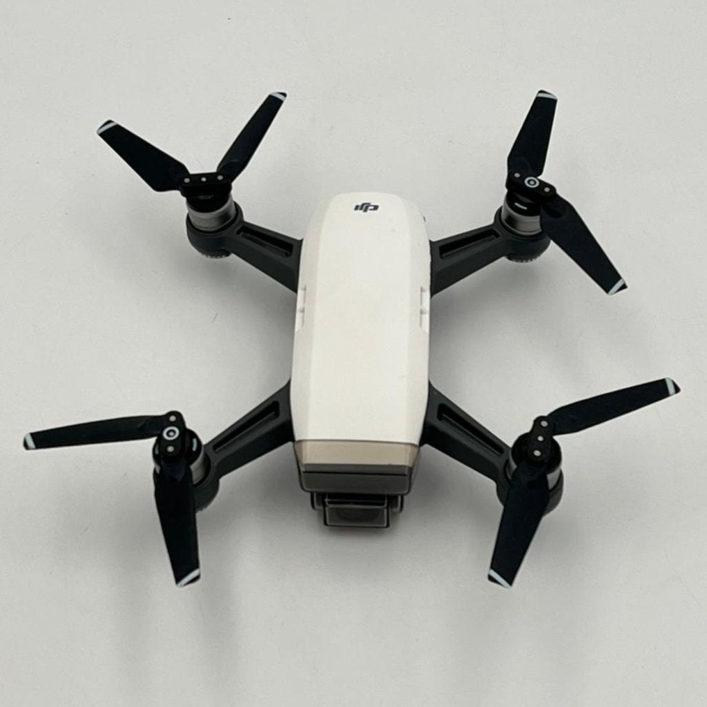 DJI Spark fly more combo drone complete set - Nette staat, Audio, Tv en Foto, Drones, DJI, Zo goed als nieuw, Inform@dji.com, DJI Sky City
No. 55 Xianyuan Road
Nanshan District, Shenzhen
China