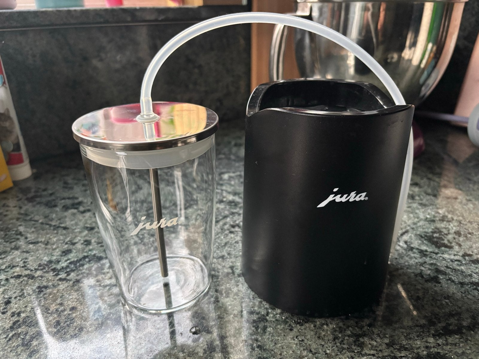 Jura melkkoeler en glazen melkhouder met twee melkslangen, Overige modellen, Overige typen, Ophalen of Verzenden, Zo goed als nieuw