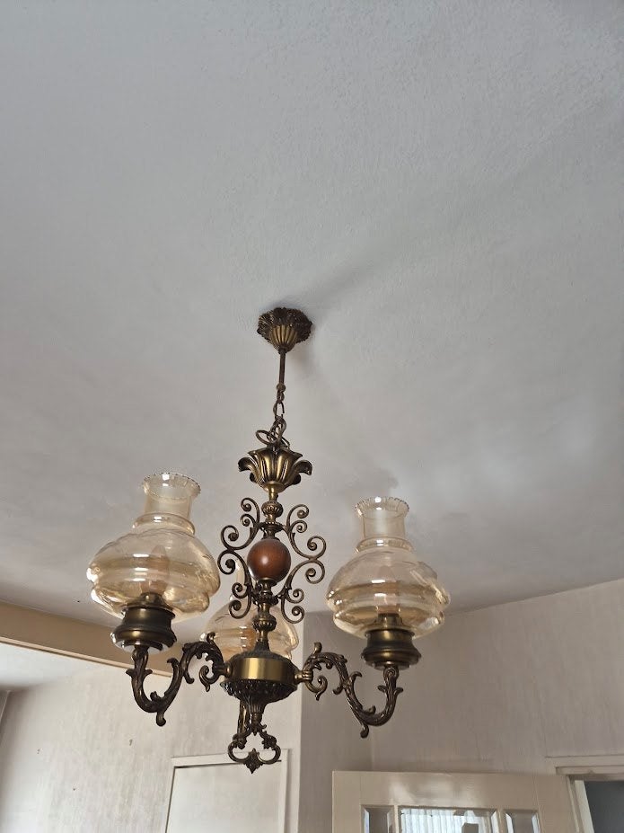 Antieke hanglamp met 3 glazen kelken, Ophalen