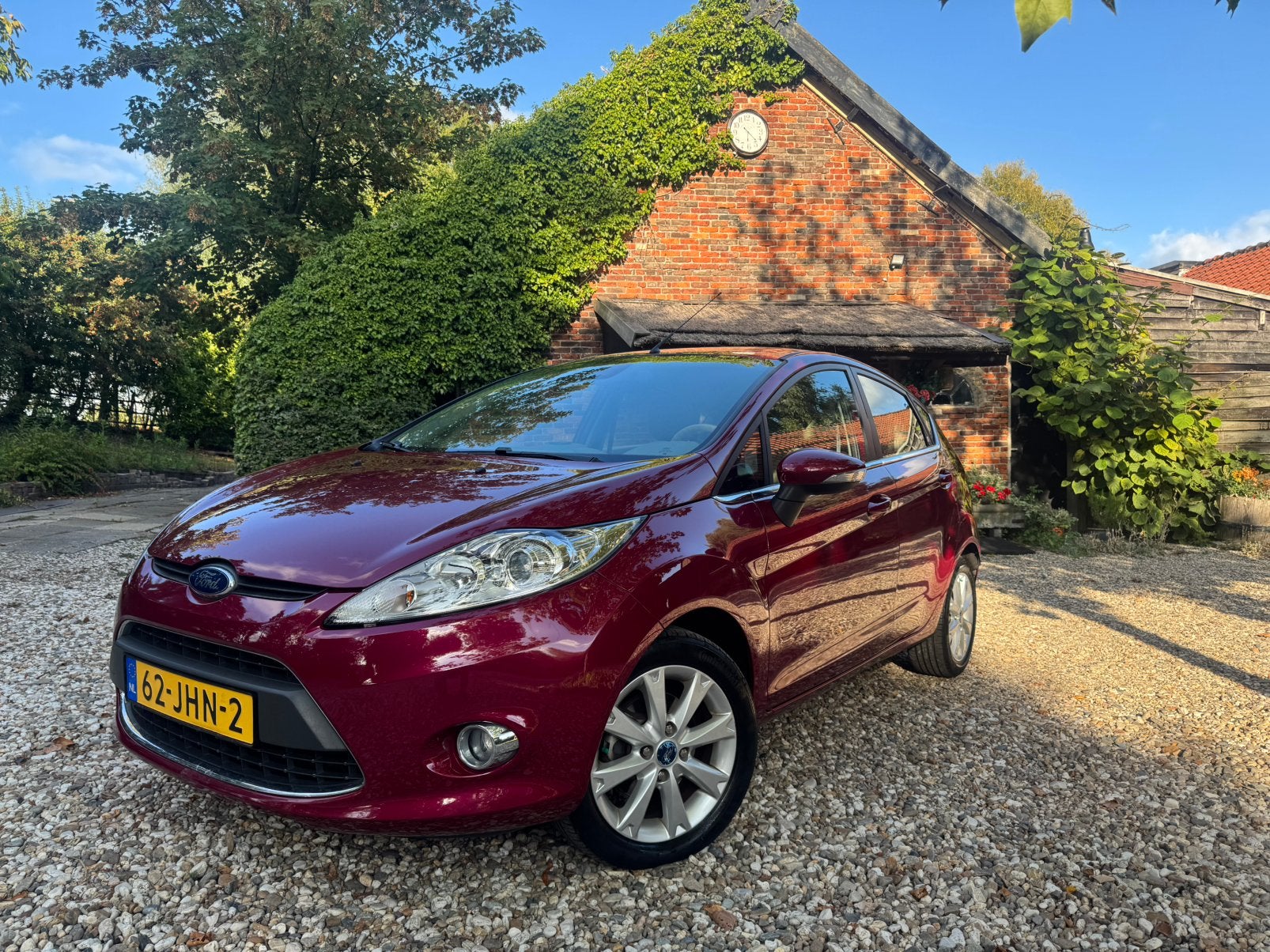 Ford Fiësta 1.4 Automaat 5drs *Full Option!* Dealer onderhd., 40 €/maand, Beige, Origineel Nederlands, 1001 kg