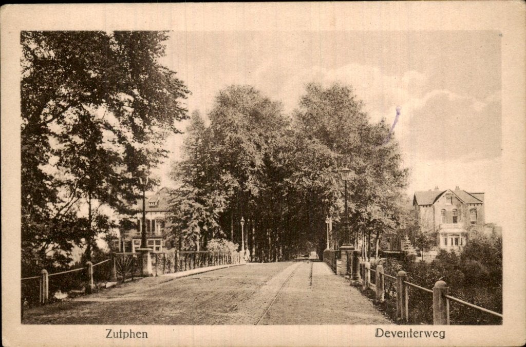 Zutphen - Deventerweg - Brug, Ophalen of Verzenden, 1920 tot 1940, Gelopen, Gelderland