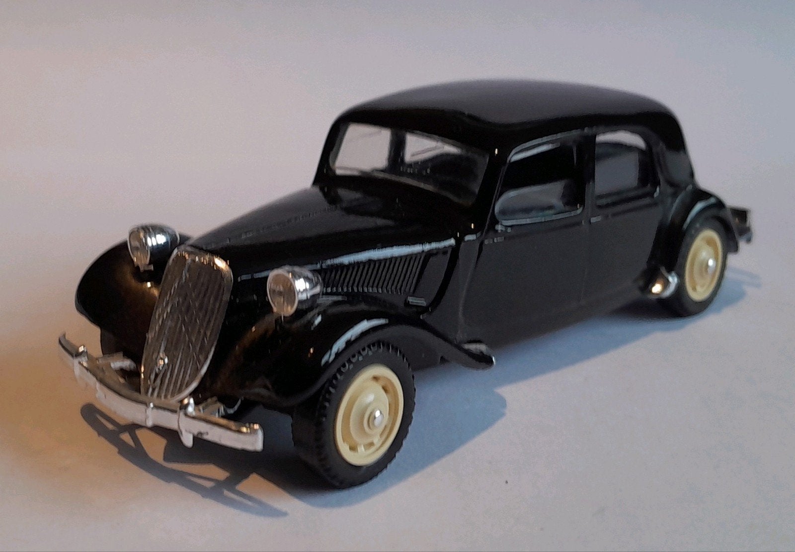 Solido Citroën Avant 15 six, Ophalen of Verzenden, Gebruikt, Auto, Solido