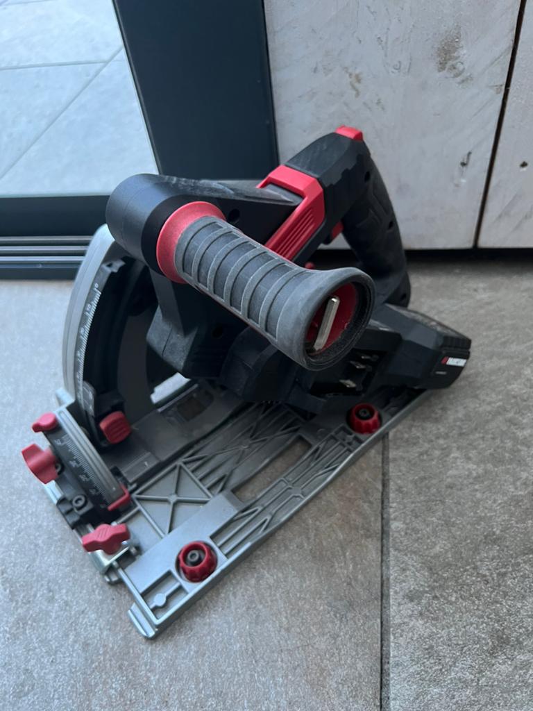 Parkide - invalzaag accu 20 volt, Doe-het-zelf en Verbouw, Gereedschap | Zaagmachines, Invalzaag, Ophalen of Verzenden, Zo goed als nieuw