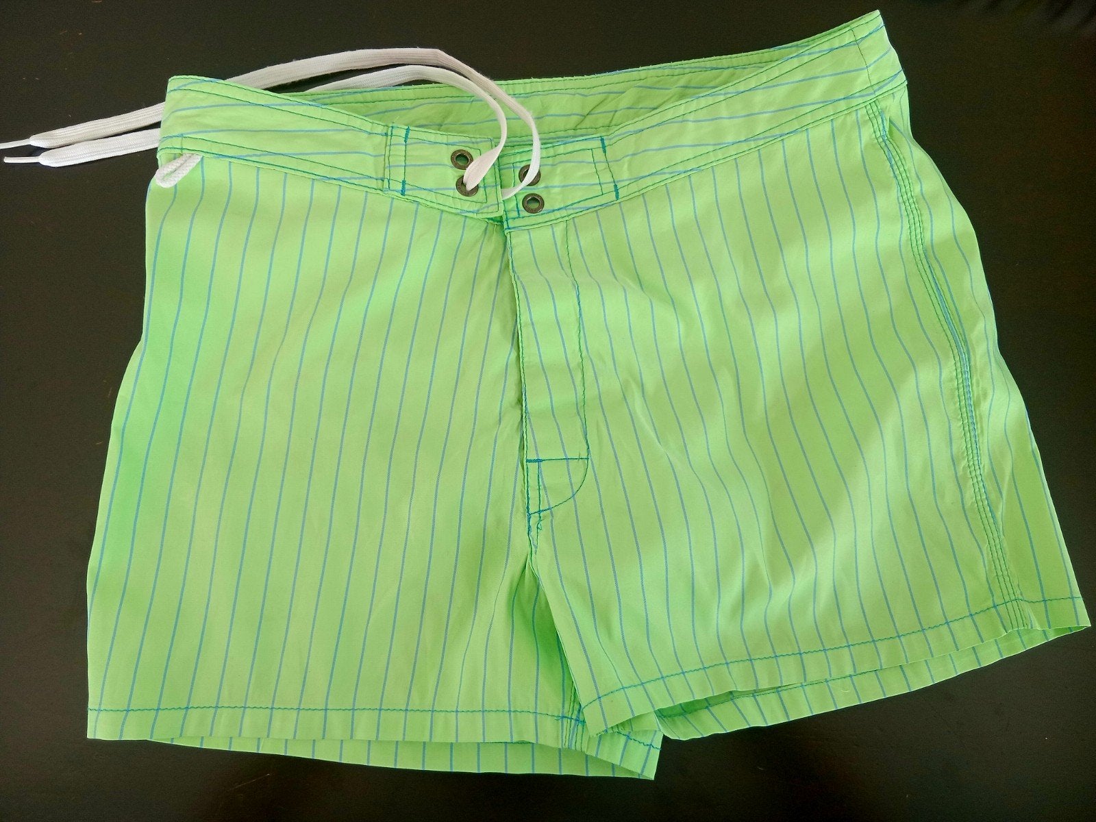 Sundeck zwembroek (Swimwear) neon groen met blauwe strepen, Ophalen of Verzenden, Groen