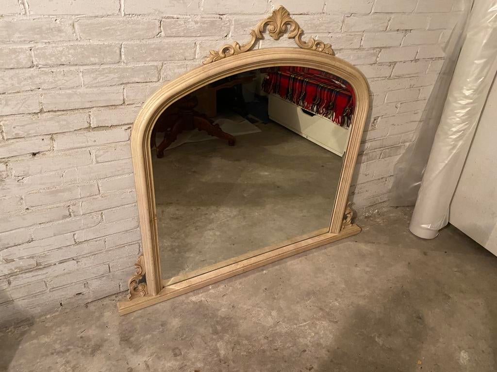 Houten spiegel met sierlijst, Ophalen, Rechthoekig
