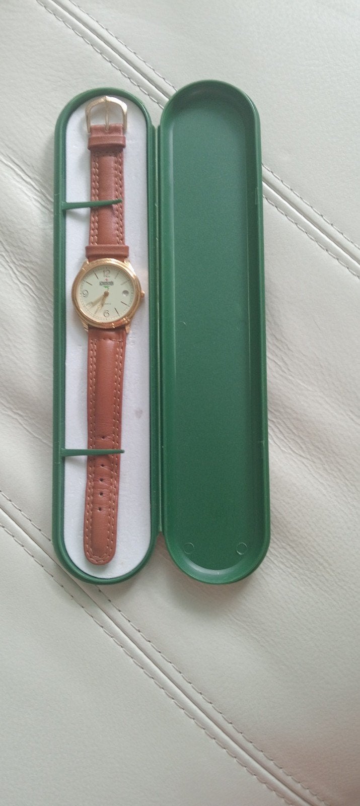 Heineken horloge in kunststof etui, Sieraden, Tassen en Uiterlijk, Horloges | Heren, Overige merken, Overige materialen, Leer