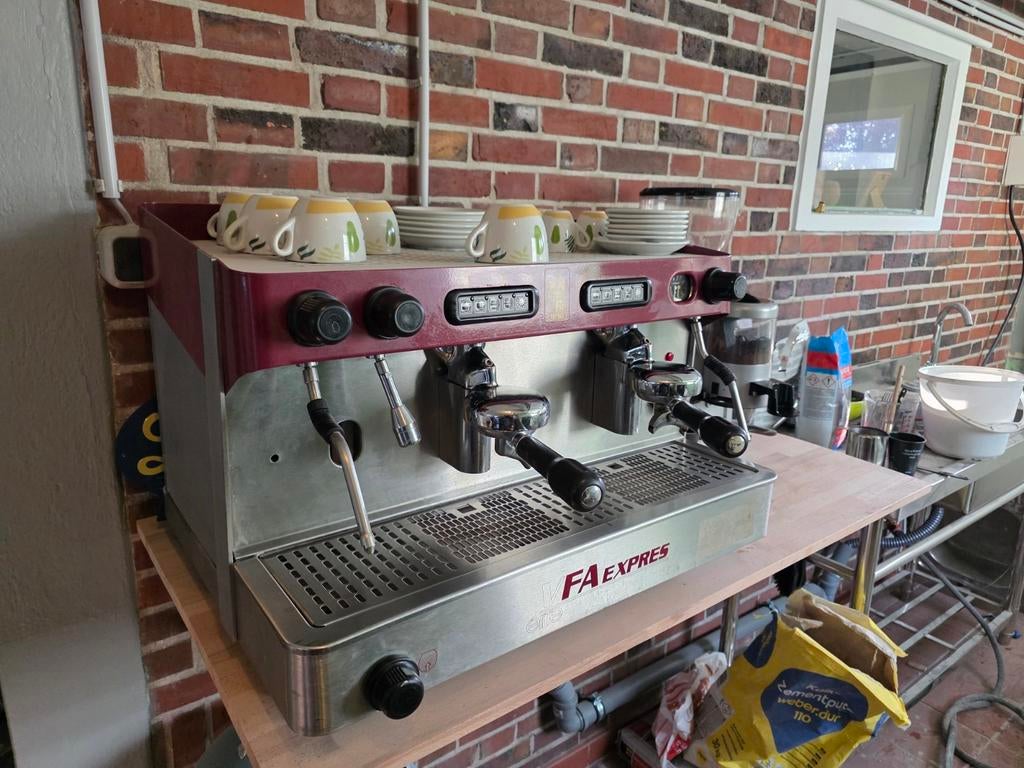 Espresso machine 2 piston compleet, Ophalen, Gebruikt