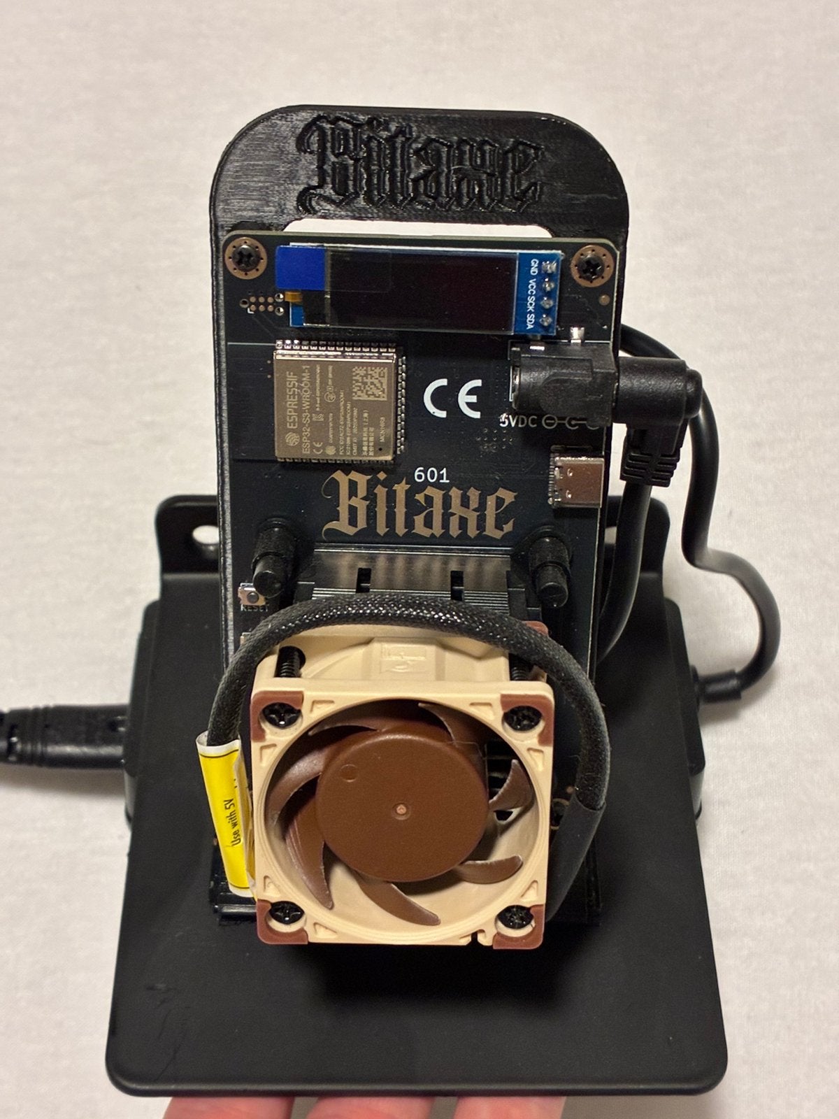 Bitaxe Gamma 601 Bitcoin miner met Noctua fan, Computers en Software, Overige Computers en Software, Ophalen of Verzenden, Zo goed als nieuw