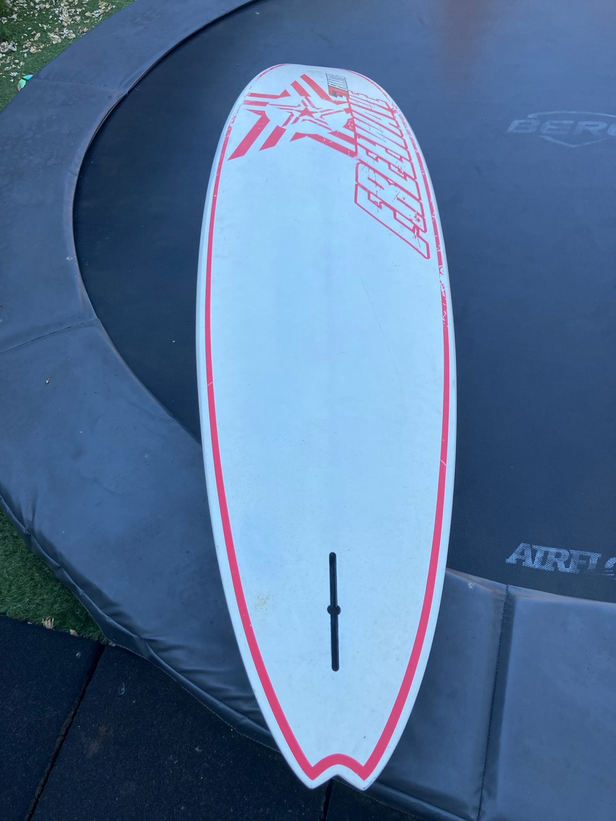 Fanatic Freewave 88 liter windsurfboard, Watersport en Boten, Gebruikt, Minder dan 250 cm, Ophalen of Verzenden, Met vin(nen)