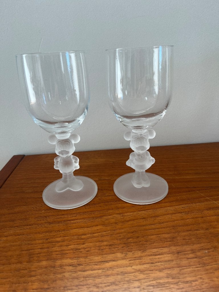 Mickey & Minnie Mouse Wijnglazen, Verzamelen, Ophalen of Verzenden, Mickey Mouse, Zo goed als nieuw, Beeldje of Figuurtje