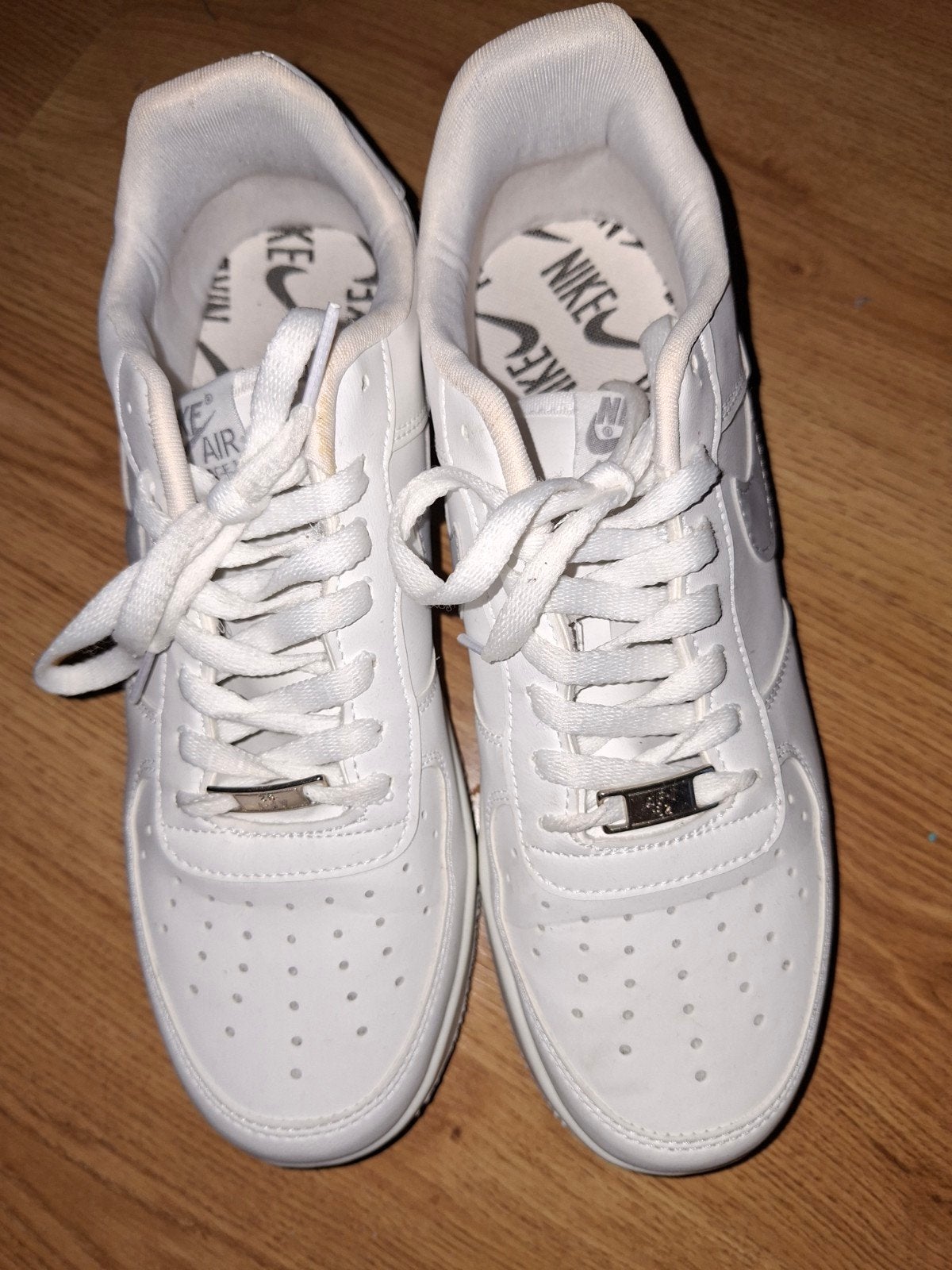Nike air, NIKE, Wit, Ophalen of Verzenden, Sneakers of Gympen