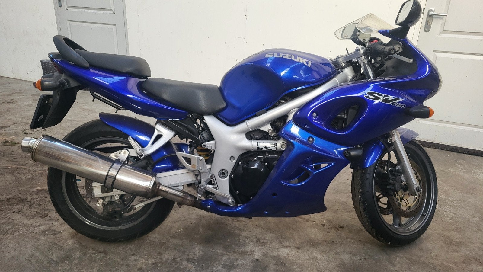 Suzuki SV650S uit 1999, Motoren, 2 cilinders, Motorrijbewijs A, Gebruikt, Meer dan 35 kW