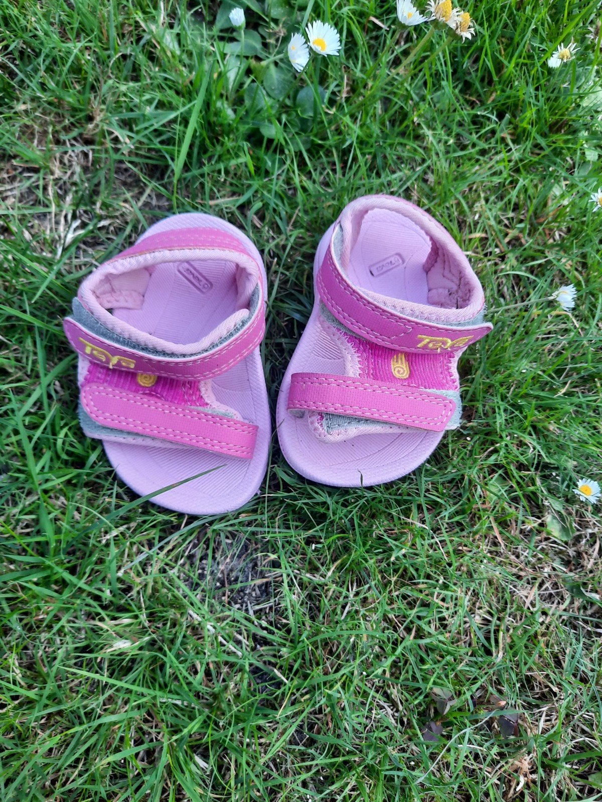 Nieuwe teva 17,0 babymaat, Ophalen of Verzenden, Nieuw