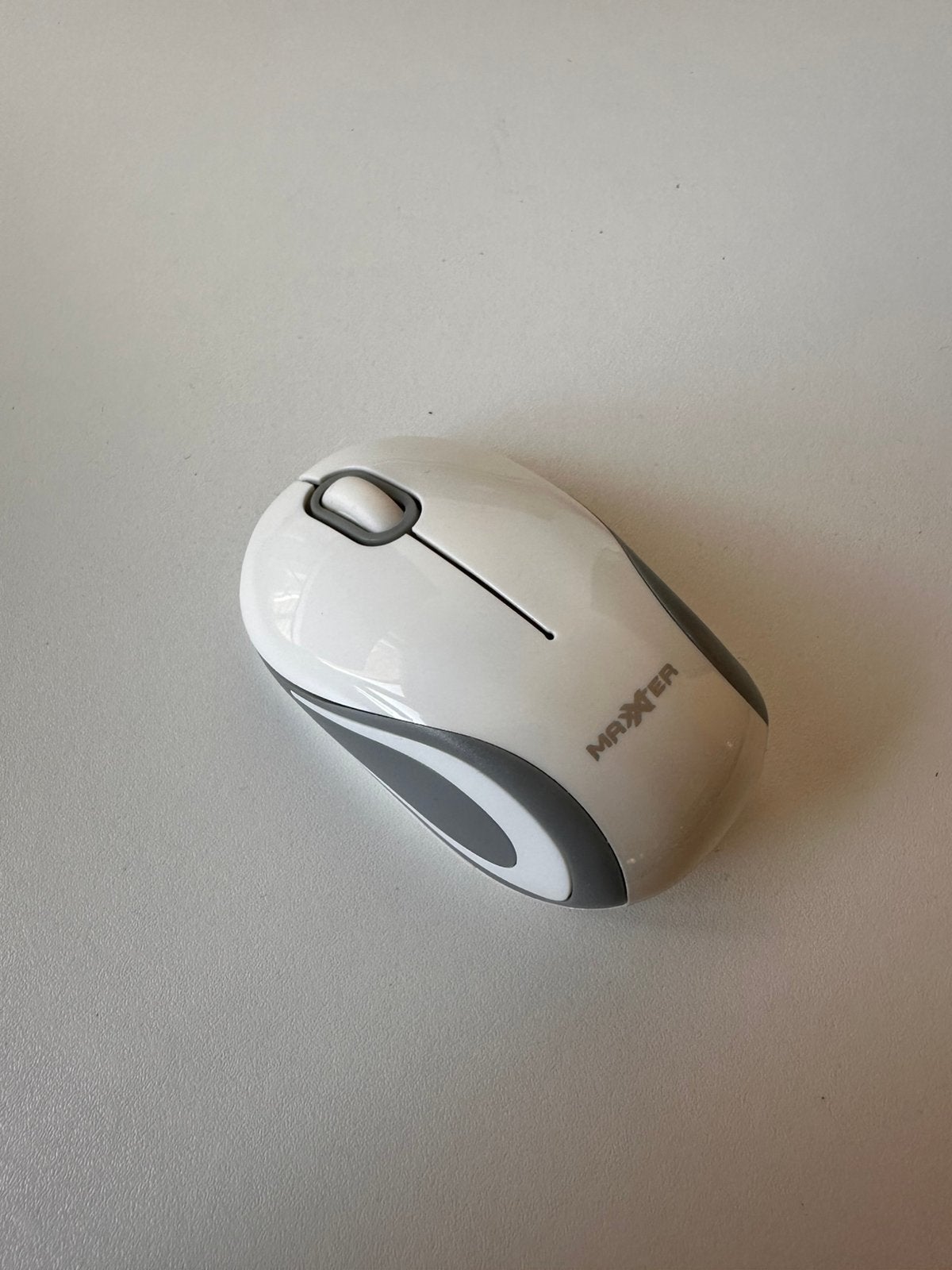 Draadloze mini muis Bluetooth, Computers en Software, Muizen, Ophalen of Verzenden, Zo goed als nieuw, Draadloos, Rechtshandig