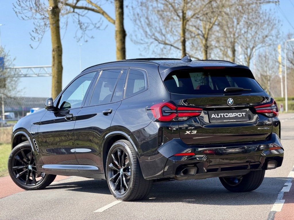 BMW X3 xDrive30e M-Sport 292 Pk Pano HUD 360 Camera Laser, Automaat, 1998 cc, Gebruikt, 4 cilinders