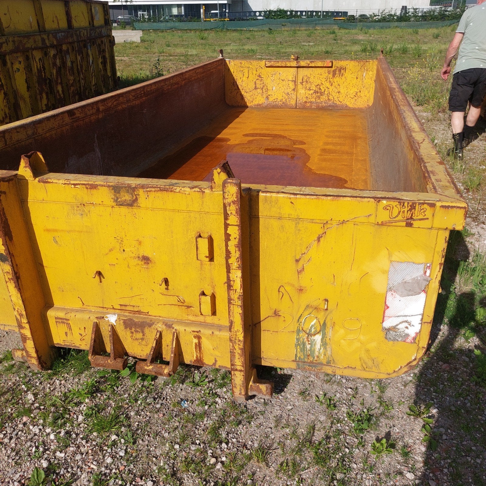 Containerbakken, Zakelijke goederen, Ophalen, Voertechniek