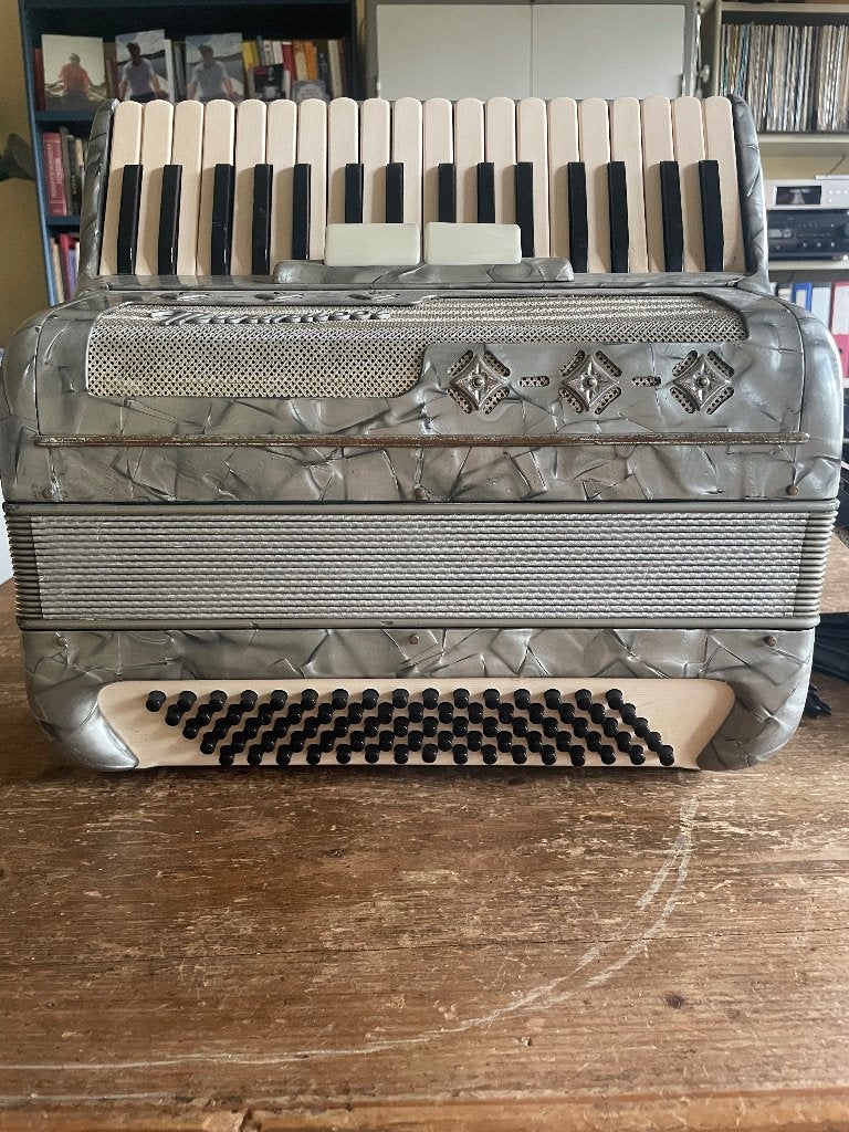 Accordeon Marinucci 80-basser, Ophalen, Gebruikt, 80-bas, Met koffer