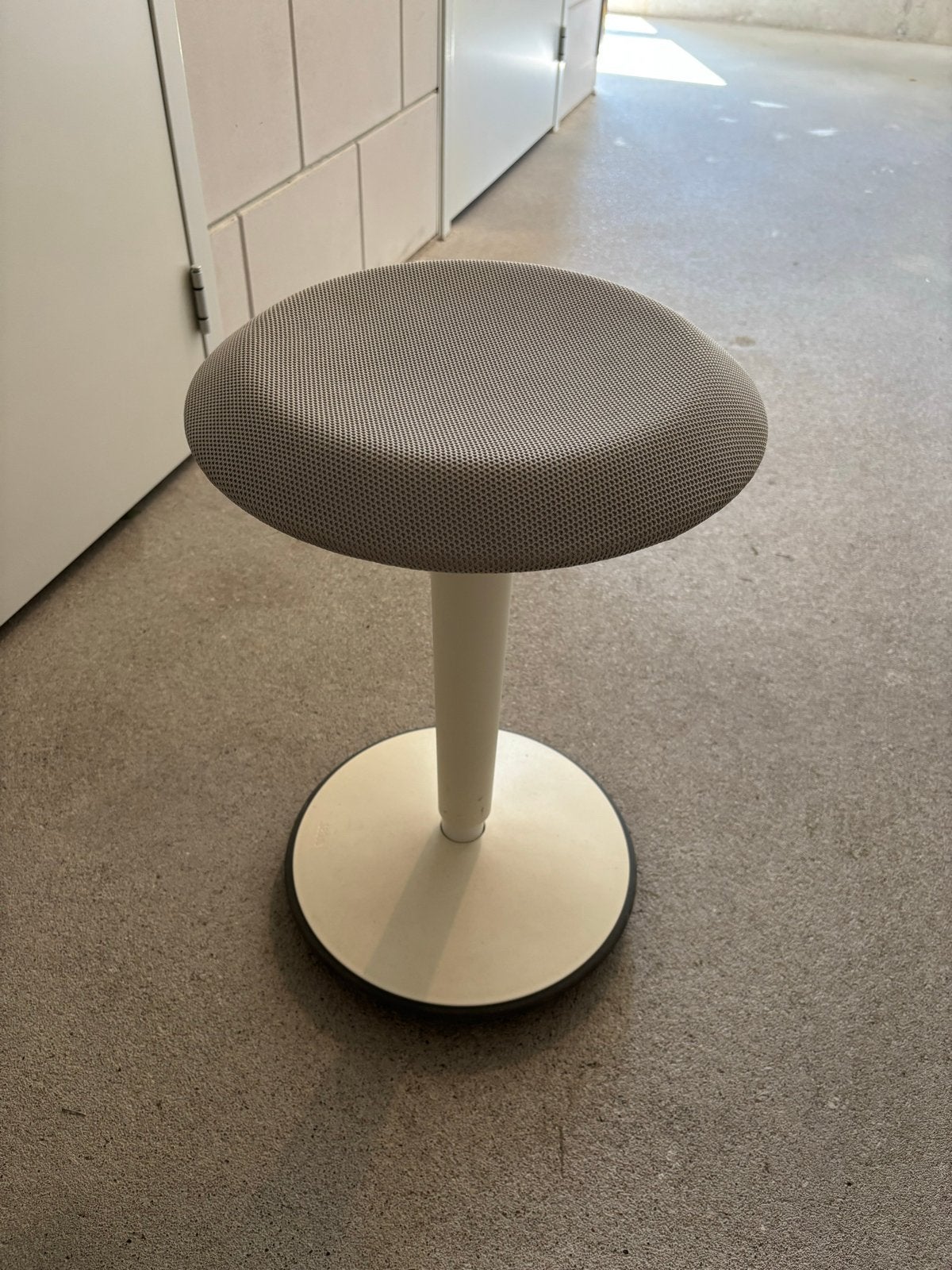 Sedus Se:Fit ergonomische zit-stakruk (verstelbaar), Ophalen, In hoogte verstelbaar, Zo goed als nieuw, Kunststof